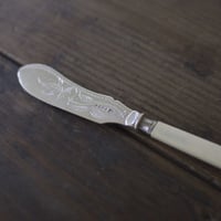 アンティーク　シルバー×象牙　バターナイフ