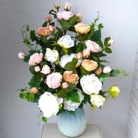 24,300円（送料2,200円合計26,500円）のアレンジメント