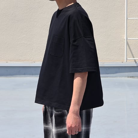 VORTEX 8オンス（MVS天竺）グラスポケット付き ボクシー クロップドTee【MADE IN JAPAN】/ Upscape Audience [AUD6654]