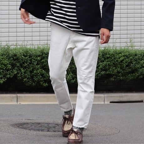 【RE PRICE/価格改定】[AUD3350] Upscape Audience 赤耳ホワイトデニムロークロッチアンクルパンツ