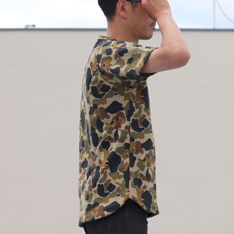 【RE PRICE/価格改定】[AUD1569] Upscape Audience カモプリント裏毛ラグランスウェット半袖シャツ