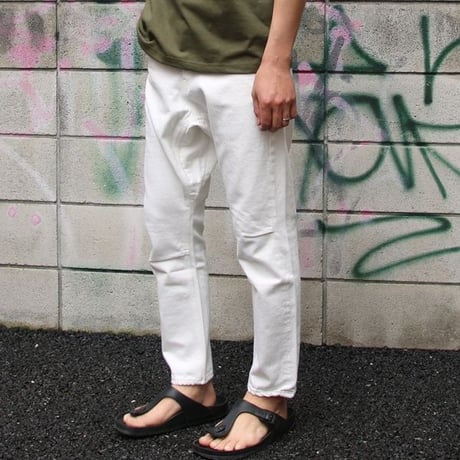 【RE PRICE/価格改定】[AUD3350] Upscape Audience 赤耳ホワイトデニムロークロッチアンクルパンツ