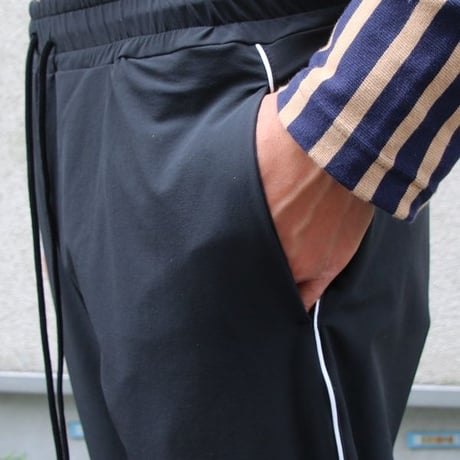 ナイロン 4wayストレッチ ライン イージーアンクルパンツ【MADE IN JAPAN】/ Upscape Audience [AUD3436]