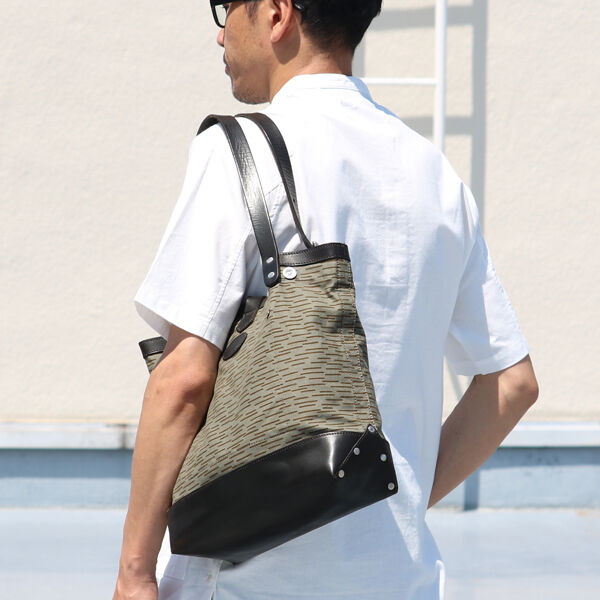 AUD5054] Upscape Audience / VASCO デッドストックレインカモ