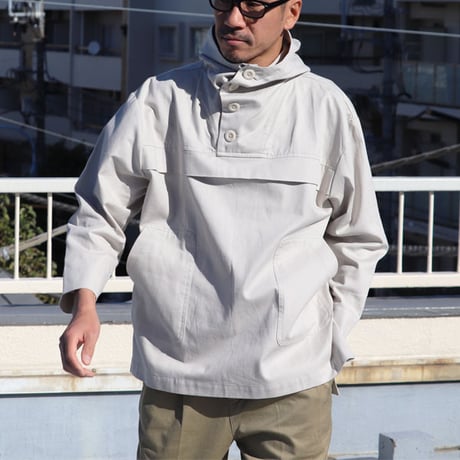 グロッシーツイル サイドスリット アノラックパーカ-【MADE IN JAPAN】『日本製』/ Upscape Audience [AUD7005]