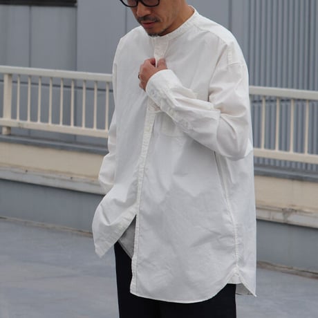 遠州織7オンス チノクロス バンドカラー 長袖 ボクシーAライン シャツ【MADE IN JAPAN】『日本製』/ Upscape Audience [AUD6306]