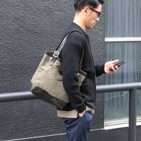 [AUD5054] Upscape Audience / VASCO デッドストックレインカモテント生地×Leather Travel Mini Tote Bag