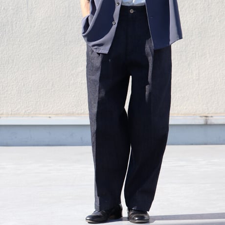 「備後」13.75oz 横ベージュ セルヴィッチ 青耳デニム 1タック バレルパンツ【MADE IN JAPAN】『日本製』/ Upscape Audience [AUD3551]