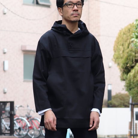 グロッシーツイル サイドスリット アノラックパーカ-【MADE IN JAPAN】『日本製』/ Upscape Audience [AUD7005]