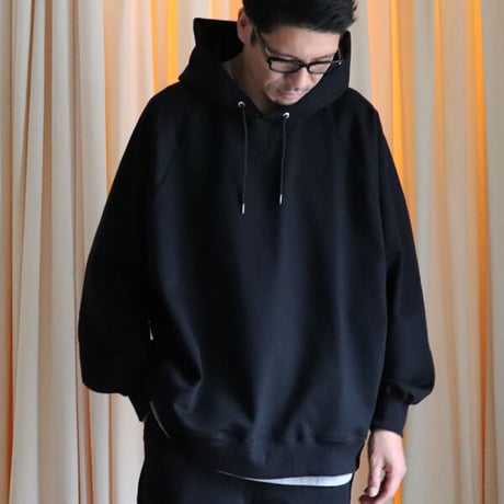 16オンス ハードコンパクト ヘビー裏毛 ラグラン XL ガゼットプルパーカー【MADE IN JAPAN】 / Upscape Audience [AUD6310]