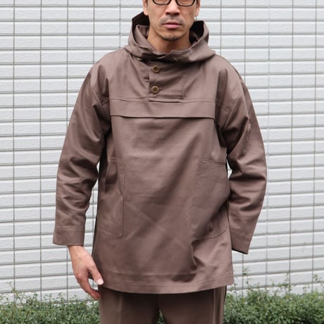 グロッシーツイル サイドスリット アノラックパーカ-【MADE IN JAPAN】『日本製』/ Upscape Audience [AUD7005]