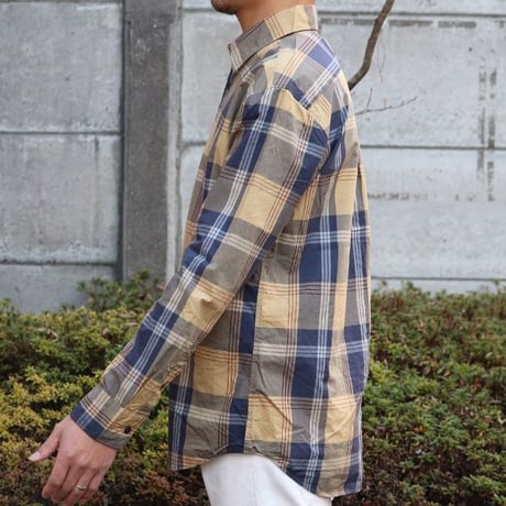 タイプライター 大判チェック ルーズFIT 裏前立 レギュラーカラー L/Sシャツ【MADE IN JAPAN】『日本製』/ Upscape Audience [AUD6173]
