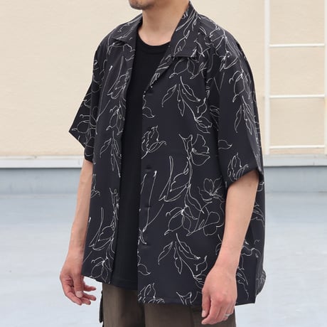「丹後」 ライトアムンゼン(梨地) 捺染 モノトーンフラワー “マシンプリント” オープンカラー ハーフスリーブシャツ[AUD6608]