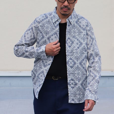 【RE PRICE/価格改定】[AUD1579] Upscape Audience バンダナプリントボタンダウンカラー長袖シャツ