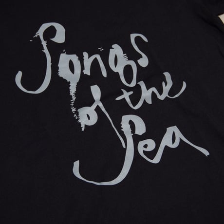 【RE PRICE / 価格改定】[INS1068] SURF/BRAND "SING" 半袖Tシャツ