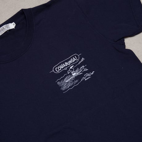 【RE PRICE / 価格改定】[AUD1773] Audience Old Snoopy "Schulz-COWABUNGA!" 7.1oz米綿丸胴オールドプリントクルーネックT