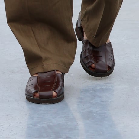 DEAD STOCK / CZECH MILITARY”GURKHA SANDAL” Brown（チェコ軍 グルカサンダル / ブラウン） [INS5289]