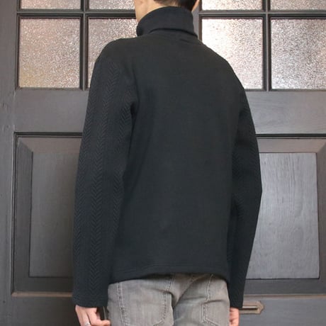 [AUD1811] Upscape Audience ケーブル裏毛タートルネック長袖スウェット