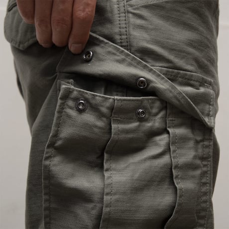 【RE PRICE/価格改定】[AUD3330] Upscape Audience ヨコムラバックサテンカーゴショーツ