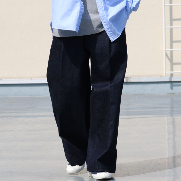 赤耳（セルヴィッチ）インディゴデニム 1タックワイドパンツ 【MADE IN