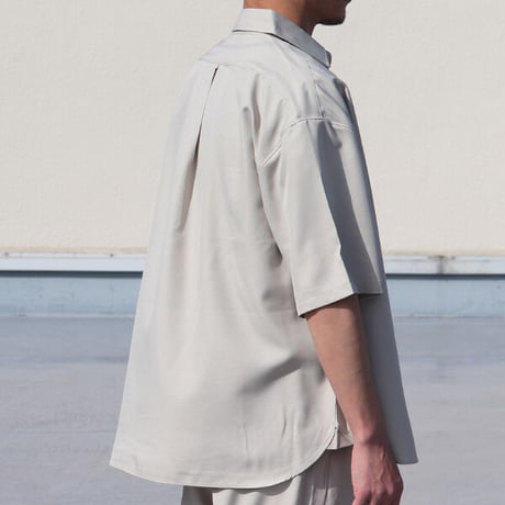 Reflax®(リフラクス) TECH リネンラ イク LINON(リノン) レギュラーカラー ボクシーAライン ハーフスリーブシャツ/ Upscape Audience [AUD6426]