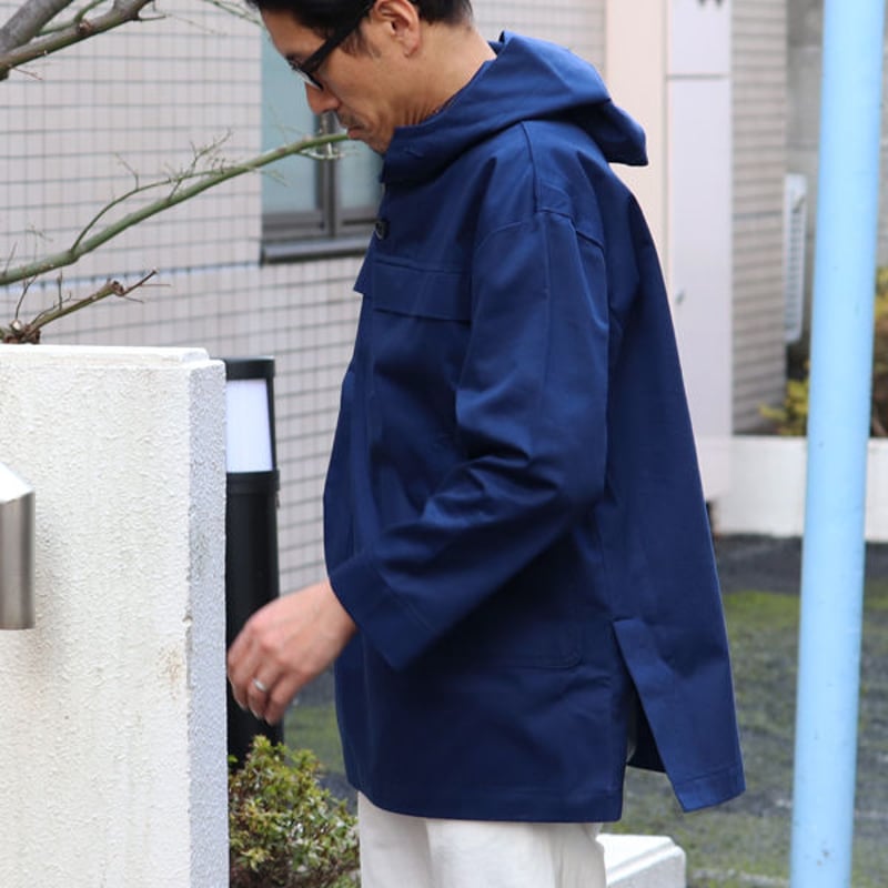 グロッシーツイル サイドスリット アノラックパーカ-【MADE IN
