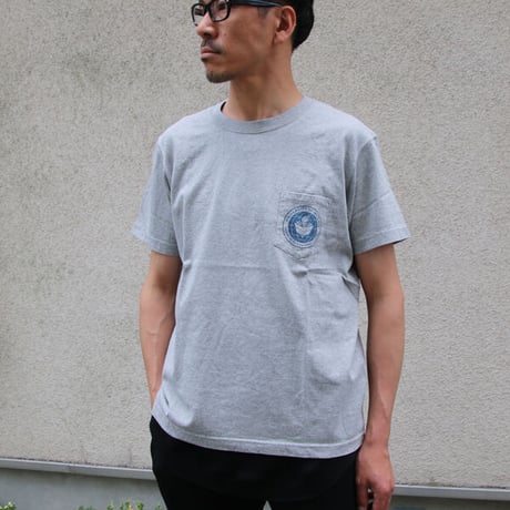 【RE PRICE/価格改定】[AUD1764] Audience University of Hawaii "HAWAII" 7.1oz米綿丸胴オールドプリントクルーネックポケットT