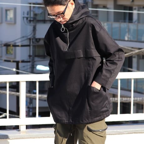 グロッシーツイル ガーデニングツールポケット アノラックハーフZIPパーカー【MADE IN JAPAN】『日本製』/ Upscape Audience [AUD7006]