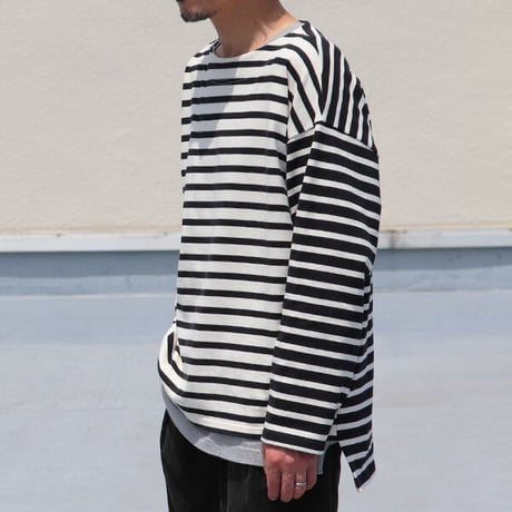 Basque10オンス（バスク天竺）フレンチボーダー ボートネック BOX Tee/ Upscape Audience[AUD6256]