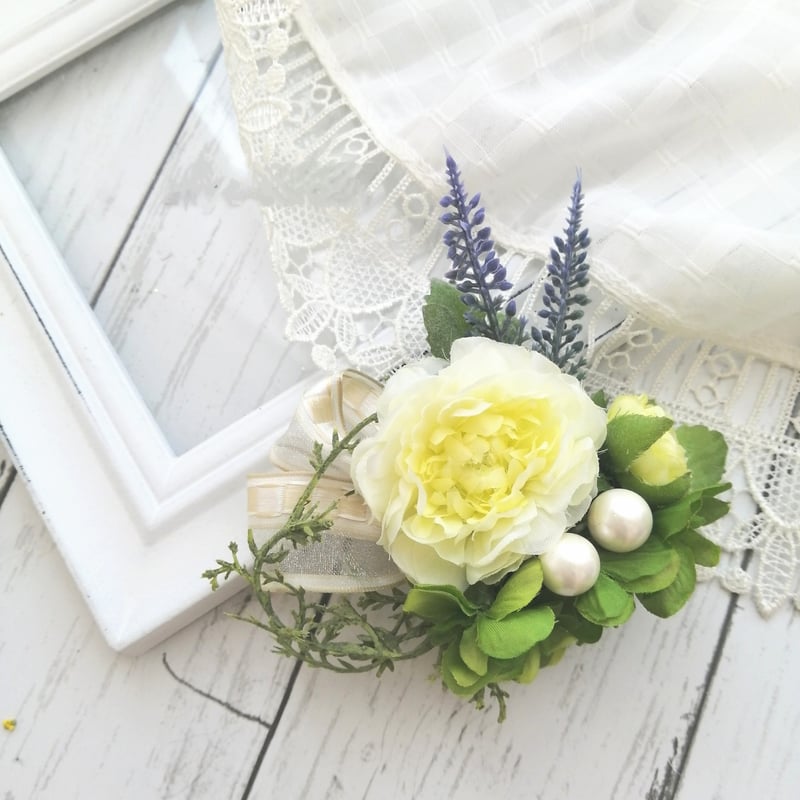 ラナンキュラスのナチュラルコサージュ 入学式 入園式 | フラワー  