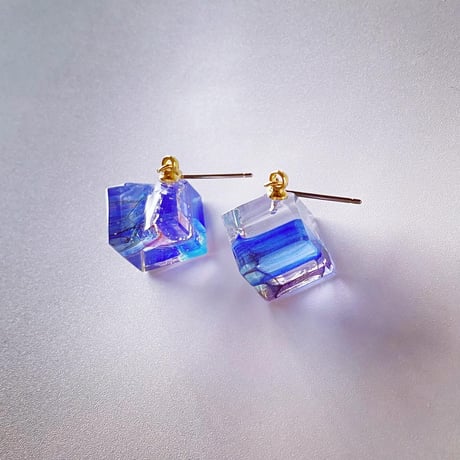ピアス　心彩