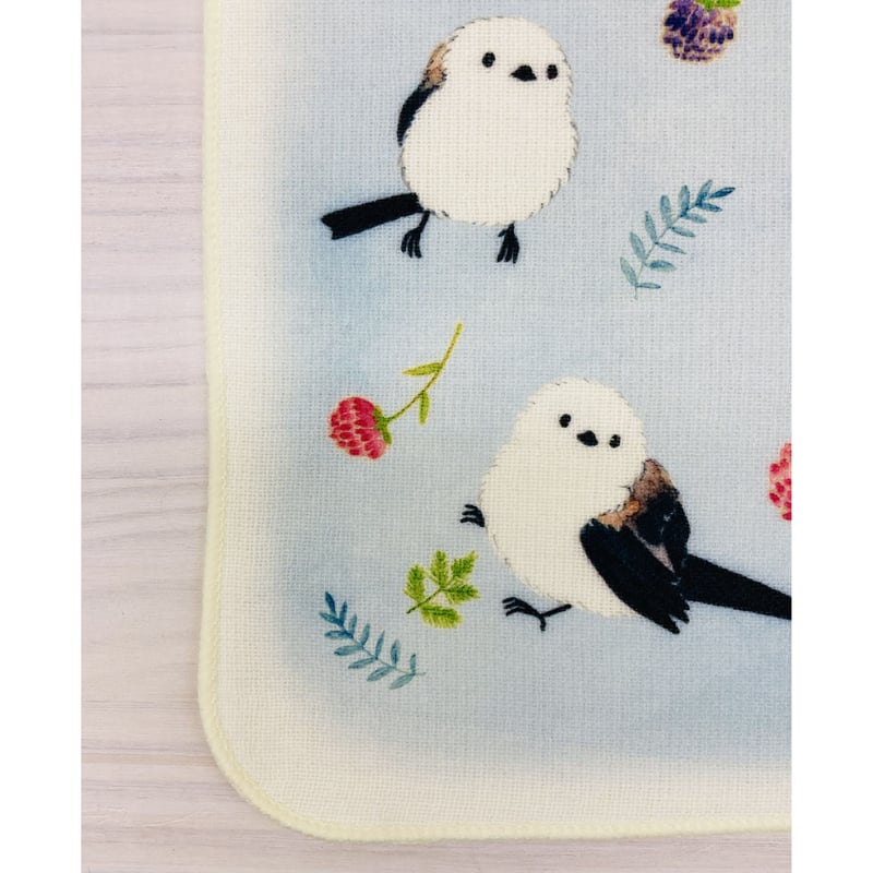 ハンカチ☆ブルーシマエナガ | mongobess