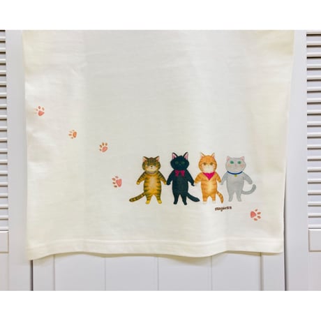 レディースTシャツ☆4匹のネコ