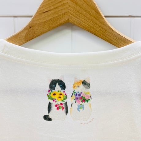 レディースTシャツ☆花束猫