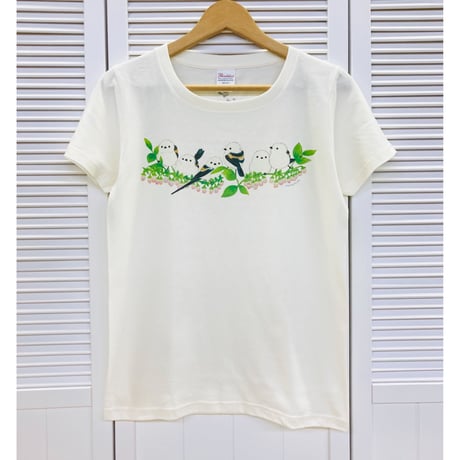 レディースTシャツ☆ブルーベリーの花とシマエナガ