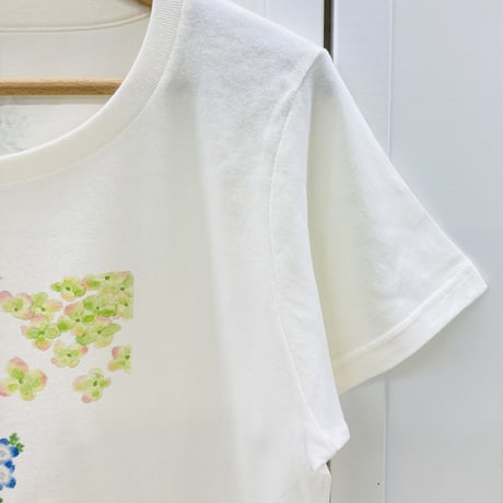 レディースTシャツ☆ネモフィラとオキナ