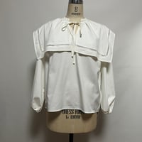 Lamuette  ハシゴレースセーラ襟ブラウス