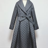ダイヤパターンキルティングロングコート