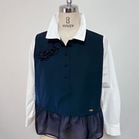 フラワーモチーフベストブラウス