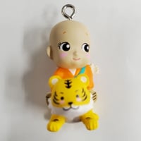 【ラストスパート特価】こぞうくん干支ストラップ（寅）Ver.オレンジ色のみの販売になります。