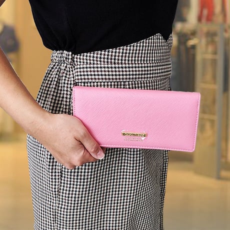 おしゃれで可愛い【capricieux】 カプリッシュ　女性用 長財布 送料無料レディースロングウォレット ブランド オシャレ【さいふ サイフ 財布 wallet】3カラーかぶせ付 cap-24-8