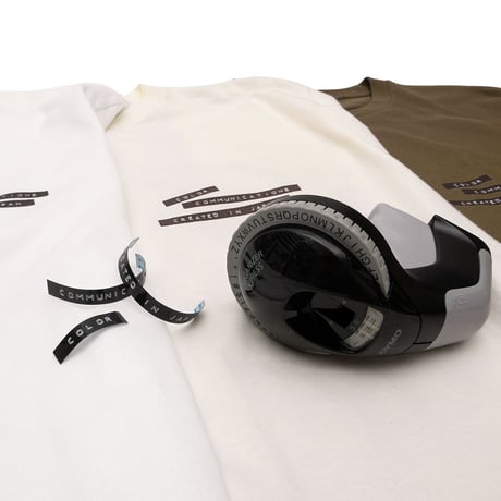 T-SHIRT / EMBOSSING LABEL