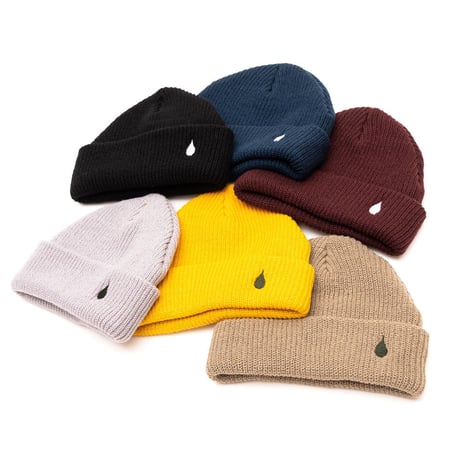 KNITCAP / DRIP EMB CUFF