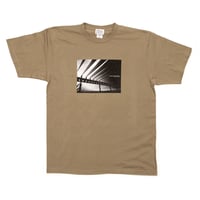 T-SHIRT / WALL photo