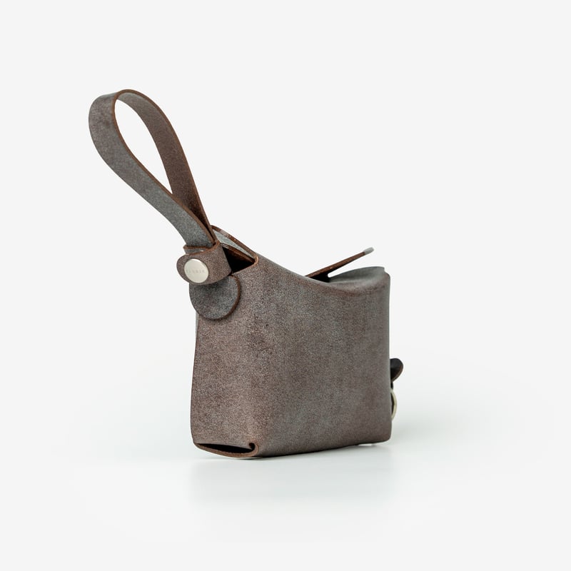 ストラップチャームケース BOAT / CHOCOLATE | fabrik