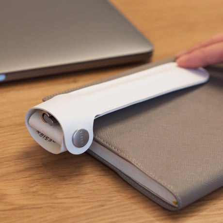 2ポケットペンホルダー　PEN HOLDER / CHOCOLATE