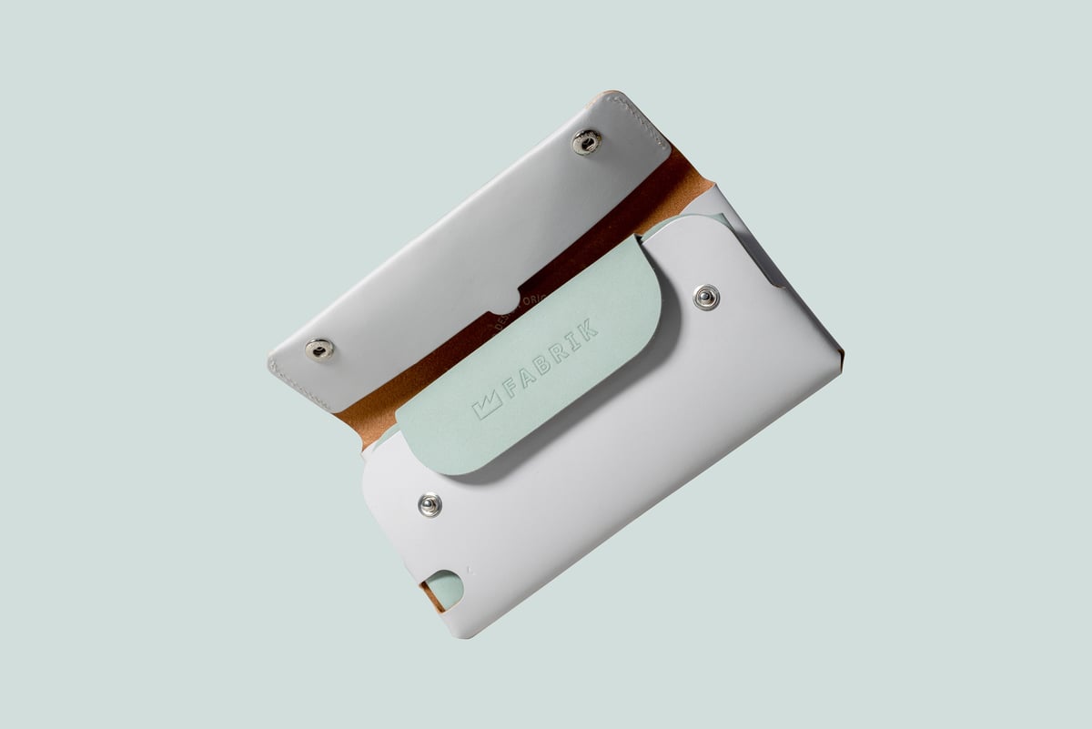 多彩な長財布 LONG WALLET:P / ICE WHITE | fabrik