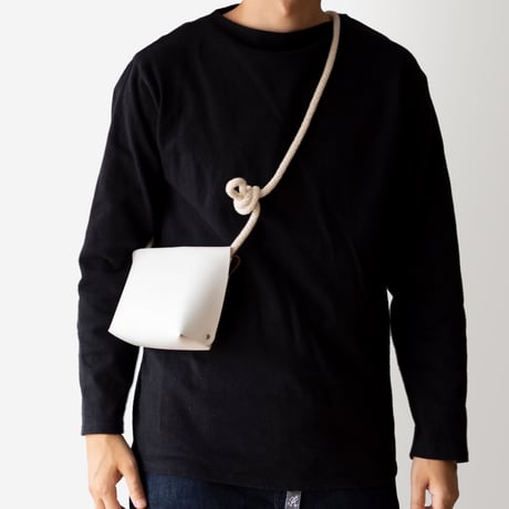 ロープのポーチ　ROPE / WHITE