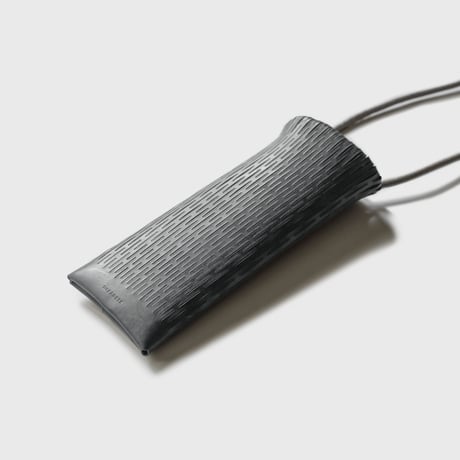 フィットするポーチ　MESH / BLACK