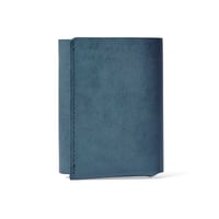 しっかり入ってコンパクトな財布　TRI-FOLD WALLET / BLUE